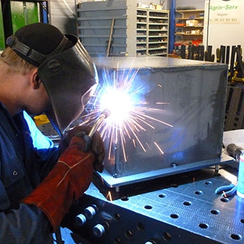 agrinserv-onderhoud-en-reparatie-4 agrinserv-onderhoud-en-reparatie-4
